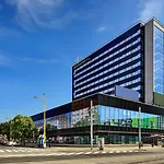 Doubletree By Hilton Hotel