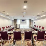 Doubletree By Hilton מלון 4*