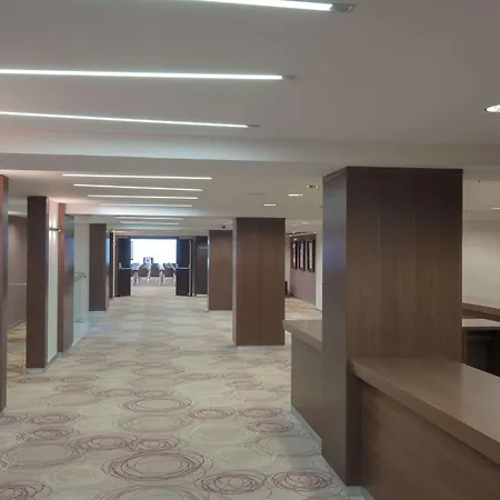 Doubletree By Hilton Hotel 4*