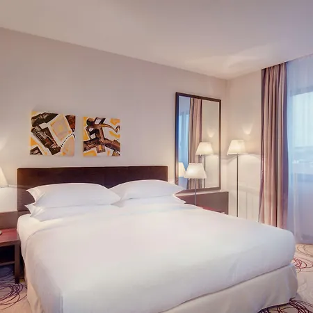 Doubletree By Hilton Hotel