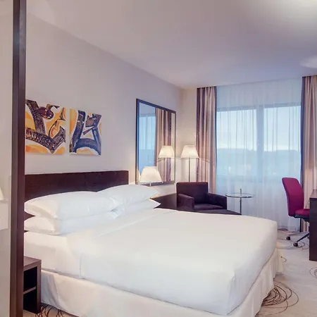 Doubletree By Hilton Hotel