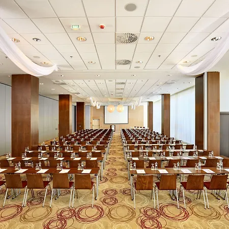 Doubletree By Hilton 4*