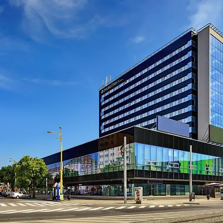 Doubletree By Hilton Hotel