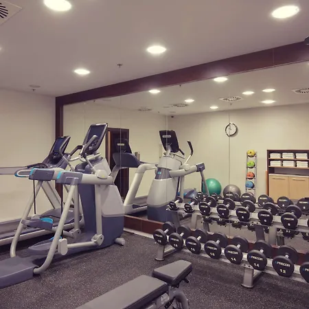 科希策希尔顿逸林酒店 酒店 科希策