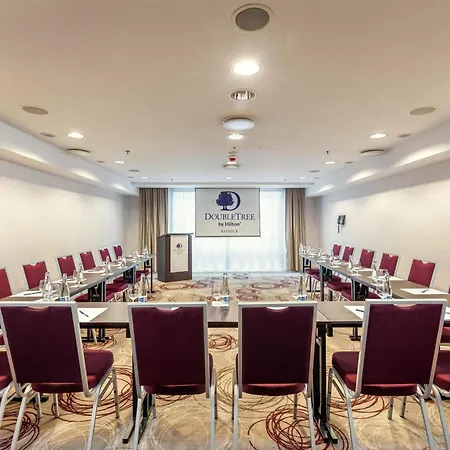 Doubletree By Hilton Отель 4*