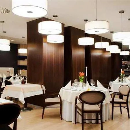 Hotel Doubletree By Hilton Kosice